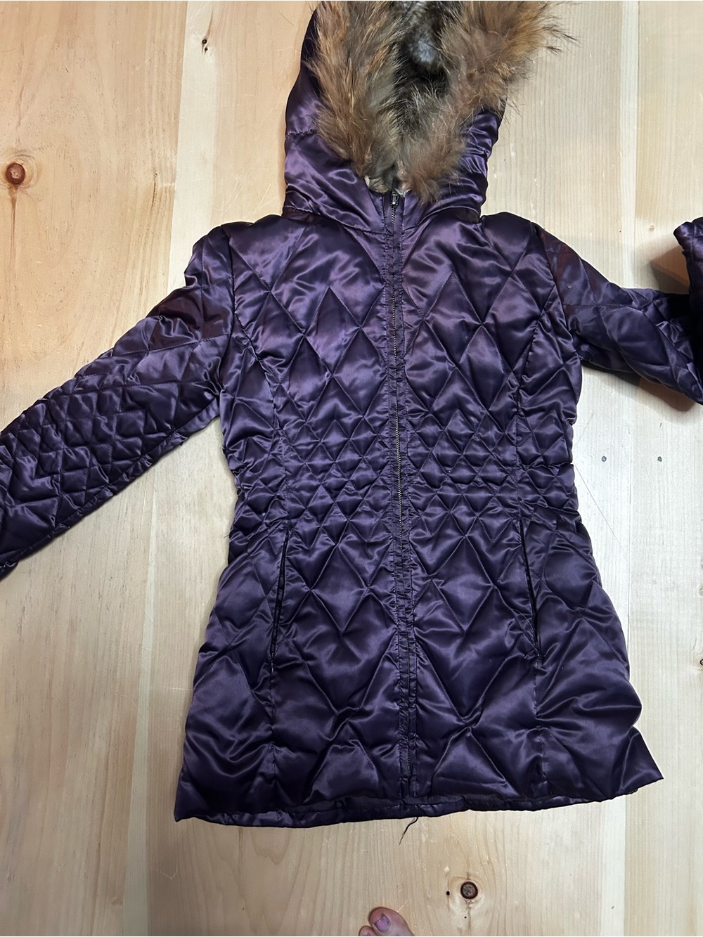Women's Quilted Purple Faux-Fur Hooded Coat Size Small - Picture 5 of 6